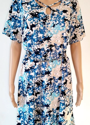 Robe à motifs vintage 80's, marque: Vintage, état: Très bon état, taille: XXL / 44 / 16, 5,00 €, 5,95 € Protection acheteurs (Pro) incluse