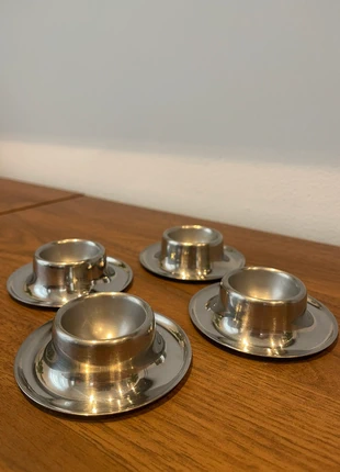 4er Set Chrom / Silber Eierbecher, état: Bon état, 18,00 €, 19,60 € Protection acheteurs incluse