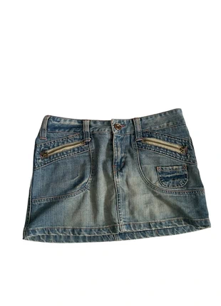 Y2k Zara mini skirt jupe courte en jean années 2000, merk: Vintage Dressing, staat: Heel goed, maat: M / 38 / 10, € 14,00, € 15,40 inclusief Kopersbescherming