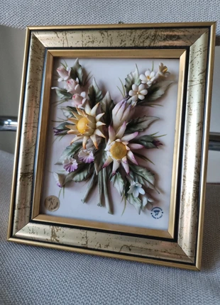 Capodimonte italian porcelain cadre miniature fatto a mano con cornice in legno color oro, brand: Capodimonte, condizioni: Ottime, €30.00, €32.20 include la Protezione acquisti