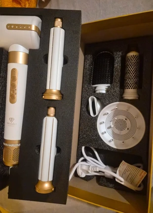 Sèche cheveux neuf 7 en 1 neuf, marca: Wonders, estado: Nuevo sin etiquetas, 80,00 €, 84,70 € Protección al comprador incluida