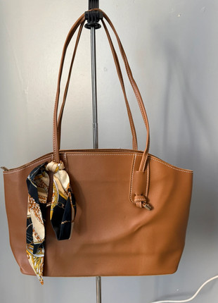Sac à main marron clair, marque: Tendance, état: Très bon état, 18,00 €, 19,60 € Protection acheteurs incluse