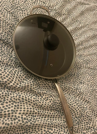 large pan, marke: Local, zustand: Sehr gut, 6,00 €, 7,00 € inklusive Vinted-Käuferschutz