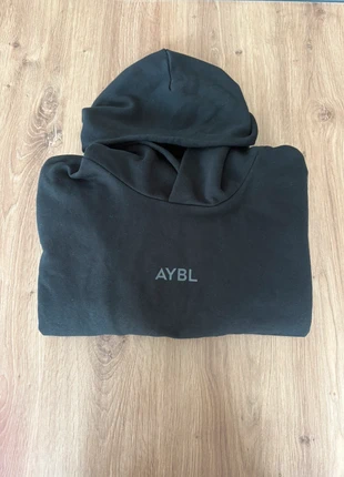 Sweat AYBL taille M, marke: AYBL, zustand: Sehr gut, größe: M / 38 / 10, 30,00 €, 32,20 € inklusive Vinted-Käuferschutz