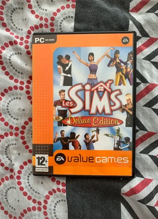Jeux PC sims, condition: Very good, €2.00, €2.80 includes Buyer Protection