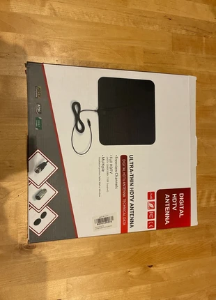 Antenne hdtv ultra fine, marca: Antenne, estado: Nuevo sin etiquetas, 12,00 €, 13,30 € Protección al comprador incluida