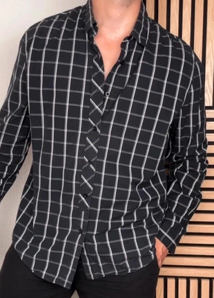 Chemise Levi’s Slim Fit à carreaux | Noir & blanc | Taille XL, brand: Levi's, condition: Very good, size: XL, €16.00, €17.50 includes Buyer Protection Pro