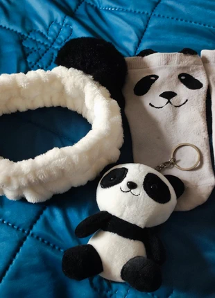 Lot panda 🐼 socquettes + bandeau neuf + porte-clé neuf, marca: PattesDouces, estado: Novo com etiquetas, €5.00, €5.95 inclui Proteção do Comprador