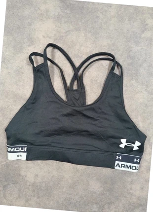 Brassière de sport under armour noir taille XS, marke: Under Armour, zustand: Sehr gut, größe: XS, 11,90 €, 13,20 € inklusive Vinted-Käuferschutz