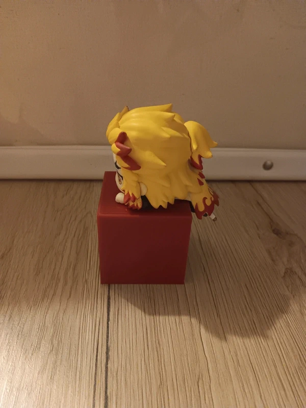 Figurine rengoku demon slayer - photo numéro 4