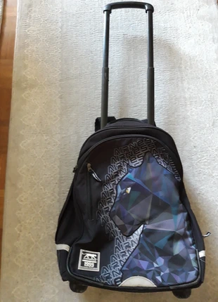 Sac à dos roulettes, marque: Airness, état: Bon état, 6,00 €, 7,00 € Protection acheteurs incluse