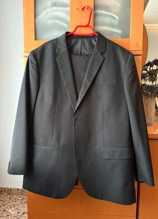 Traje hombre talla 60 Comfort fit estilo clásico color azul marino., marca: Kiabi, estado: Muy bueno, tamaño: 60, 40,00 €, 42,00 € Protección al comprador incluida