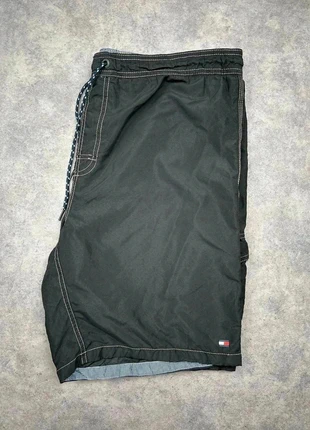 Short Tommy Hilfiger | Taille XL | Couleur Noir, marca: Tommy Hilfiger, estado: Muito bom, tamanho: XL, €18.00, €19.60 inclui Proteção do Comprador Pro