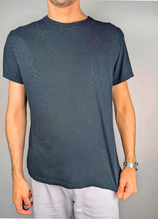 T-shirt Ralph Lauren Col rond Crewneck uni minimaliste old money Noir M, marque: Ralph Lauren, état: Très bon état, taille: M, 5,00 €, 5,95 € Protection acheteurs (Pro) incluse