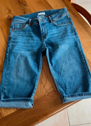 Pantacourt en jean bleu Taille L/40 Cache Cache, marke: Cache Cache, zustand: Sehr gut, größe: L / 40 / 12, 6,00 €, 7,00 € inklusive Vinted-Käuferschutz