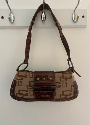 Sac GUESS marron et beige – Style Y2K / Vintage 2000s, zustand: Sehr gut, 44,99 €, 47,94 € beinhaltet Vinted-Käuferschutz Pro