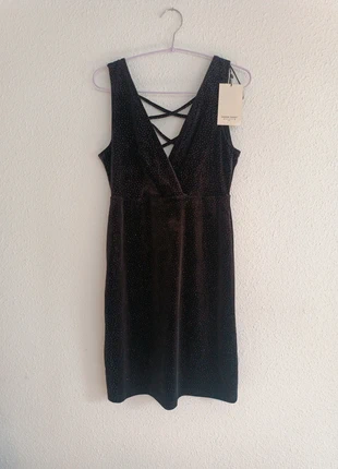 Vestido negro terciopelo con brillos, marca: Green Coast, estado: Nuevo con etiquetas, tamaño: M / 38 / 10, 15,00 €, 16,45 € Protección al comprador incluida