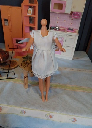 Robe tablier blanc vintageSindy, marque: Sindy, état: Très bon état, taille: Prématuré, jusqu'à 44cm, 12,00 €, 13,30 € Protection acheteurs incluse