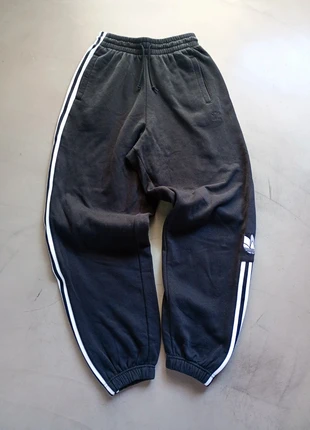 Jogging Adidas Originals pant noir XS, marca: adidas, estado: Novo sem etiquetas, tamanho: XS, €19.00, €20.65 inclui Proteção do Comprador