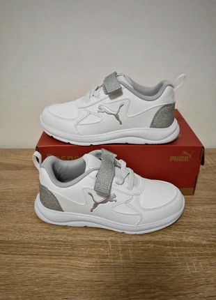 Sneakers Puma taglia 31 nuove mai indossate, brand: Puma, condizioni: Nuovo con cartellino, taglia: 31, €27.00, €29.05 include la Protezione acquisti Pro