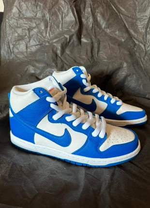 Nike Dunk high Sb - Kentucky / Size 42.5 - Us 9, marke: Nike, zustand: Neu, mit Etikett, größe: 42.5, 110,00 €, 116,20 € inklusive Vinted-Käuferschutz