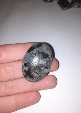 cabochon larvikite, merk: Crystal, staat: Nieuw met prijskaartje, € 8,00, € 9,10 inclusief Kopersbescherming