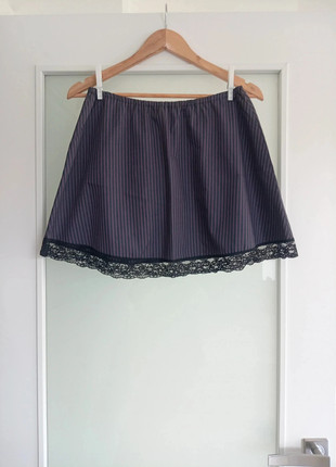 Falda corta de estilo alternativo con estampado de rayas, marque: Local, état: Neuf sans étiquette, taille: S / 36 / 8, 23,00 €, 24,85 € Protection acheteurs incluse