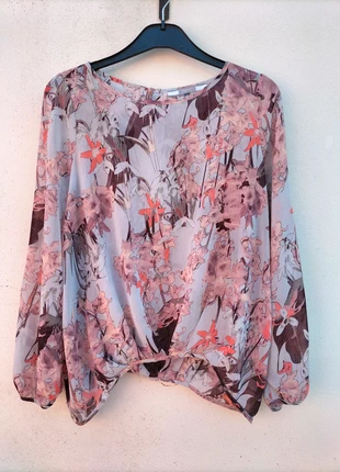 Blouse bleue fleurie Next - T38, brand: Next, condizioni: Ottime, taglia: M / IT 42 / EU 38, €10.00, €11.20 include la Protezione acquisti