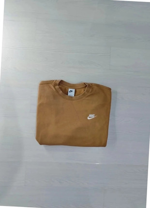 Pull Nike - Logo Broder - Couleur Marron - Taille S, marque: Nike, état: Très bon état, taille: S, 15,00 €, 16,45 € Protection acheteurs incluse