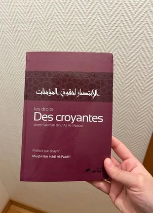 Livres, condition: Very good, €8.00, €9.10 includes Buyer Protection