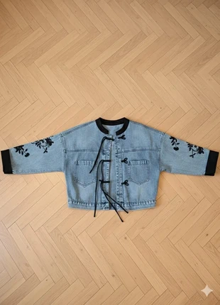 Veste en jean brodée style chinois, marque: Diapol, état: Très bon état, taille: S / 36 / 8, 57,90 €, 61,50 € Protection acheteurs incluse