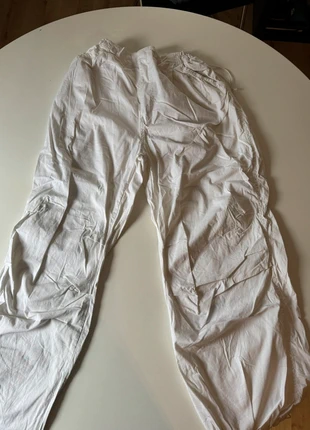 Pantalon parachute, brand: Bershka, condition: Very good, size: XL / 42 / 14, €16.00, €17.50 includes Buyer Protection