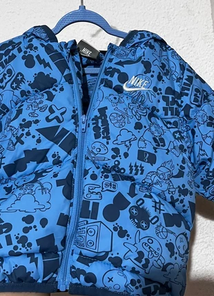 Chaqueta acolchada NIKE bebé 6-9 meses azul con estampado divertido, marque: Nike, état: Neuf sans étiquette, taille: 6-9 mois / 68 cm, 27,90 €, 30,00 € Protection acheteurs incluse