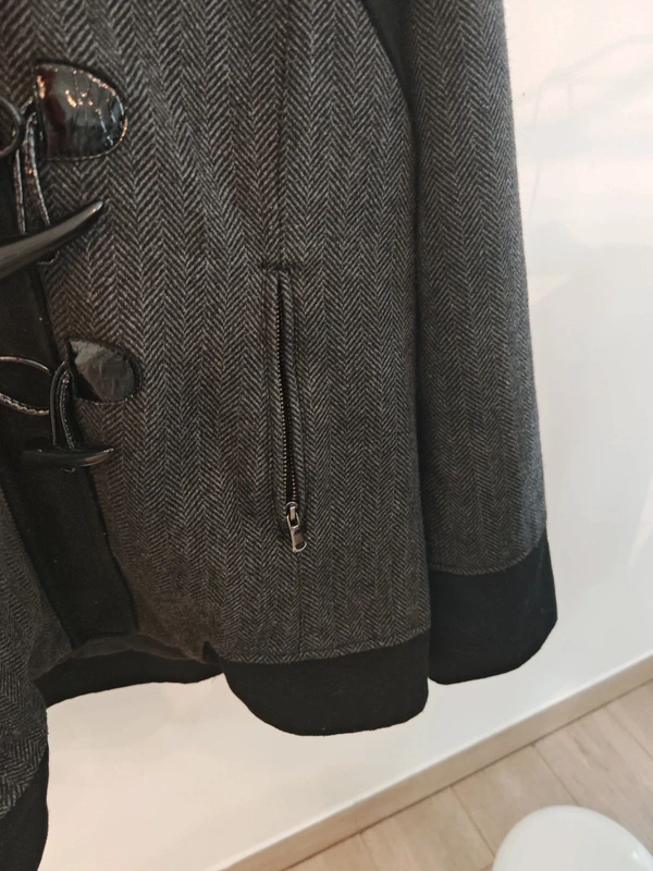 Veste grise à capuche femme taille 44 - photo numéro 3