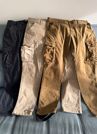 Set 3 Pantaloni Cargo OVS, marque: OVS, état: Bon état, taille: W40 | FR 50, 20,00 €, 21,70 € Protection acheteurs incluse