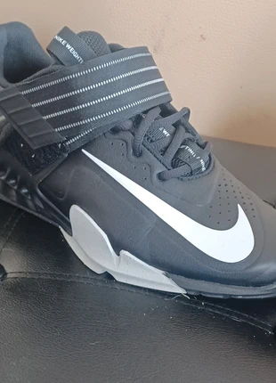 Nike savaleos taille 42, brand: Nike, condition: Very good, size: 42, €60.00, €63.70 includes Buyer Protection