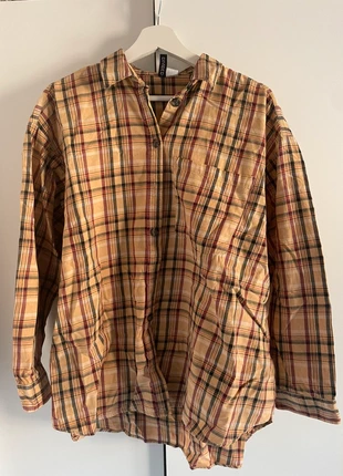 Kariertes Hemd, marke: H&M, zustand: Sehr gut, größe: L, 6,00 €, 6,50 € inklusive Vinted-Käuferschutz