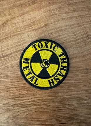 Patch Metal - Toxic Trash metal, brand: Metal, condizioni: Ottime, €15.00, €16.45 include la Protezione acquisti