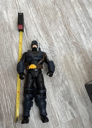dc comics Batman Figurka 30 cm z akcsesoriami, marque: DC Comics, état: Très bon état, taille: 3 ans / 98 cm, 8,00 €, 9,10 € Protection acheteurs incluse