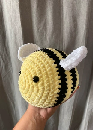Grande peluche abeille douce, marke: Fait Main, zustand: Sehr gut, größe: Einheitsgröße, 25,00 €, 26,95 € inklusive Vinted-Käuferschutz