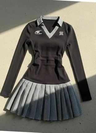 Robe noire avec col rayé – Sporty / Y2K / Vintage, brand: nolys, condizioni: Ottime, taglia: M / IT 42 / EU 38, €54.99, €58.44 include la Protezione acquisti