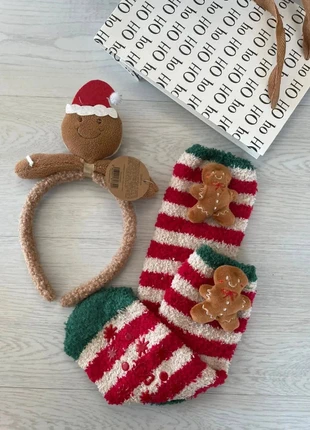 Set Pain d’épices Serre tête et chausson chaussette fluffy pilou neuf, merk: Muy mucho, staat: Nieuw met prijskaartje, maat: S, € 5,00, € 5,95 inclusief Kopersbescherming