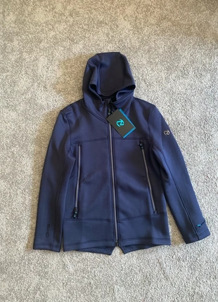 felpa sportiva dkb, marke: DKB, zustand: Neu, mit Etikett, größe: S, 45,00 €, 47,95 € inklusive Vinted-Käuferschutz