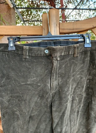 Pantalon velours kaki vert, état: Bon état, taille: 4XL, 6,00 €, 7,00 € Protection acheteurs incluse