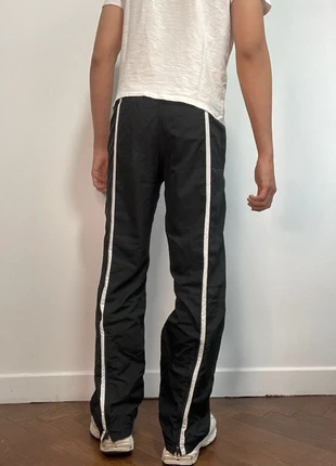 Jogging large Nike track pants parachute vintage 2000's noir - Taille XS, brand: Nike, condition: Very good, size: XS, €49.99, €53.19 includes Buyer Protection