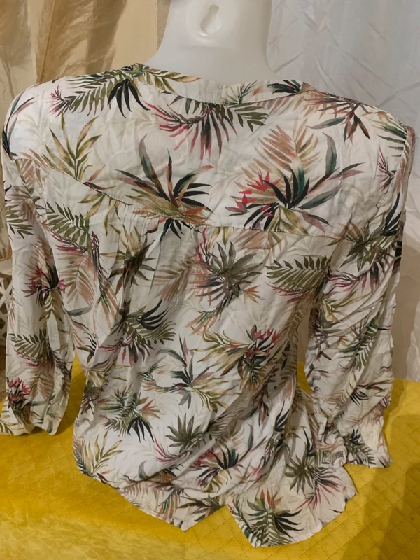 Blouse Lola et liza taille 44 -XXL manches longues - photo numéro 7