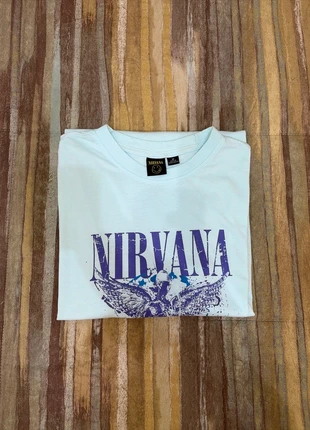 T-shirt Ufficiale Nirvana (M) 🤘 Grunge Legendario!, marque: Nirvana, état: Neuf sans étiquette, taille: M, 10,00 €, 11,20 € Protection acheteurs incluse