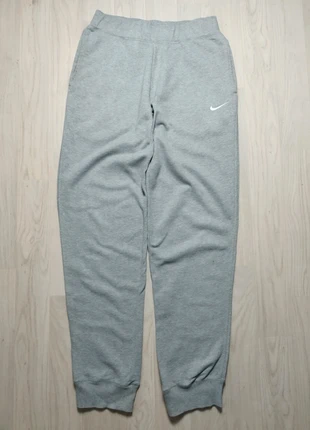 Jogging Nike Gris Solo Swoosh - Taille : S, marke: Nike, zustand: Sehr gut, größe: S, 25,00 €, 26,95 € inklusive Vinted-Käuferschutz