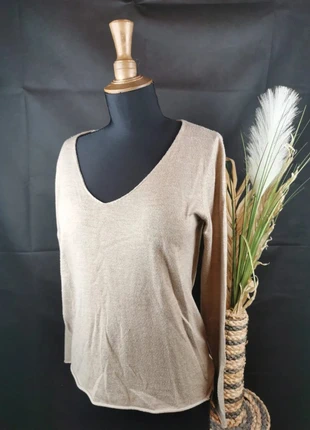 Pull beige léger mi saison femme strass dans le dos de marque Moewy taille L TBE, marca: Moewy, estado: Muy bueno, tamaño: L / 40 / 12, 5,00 €, 5,95 € Protección al comprador Pro incluida