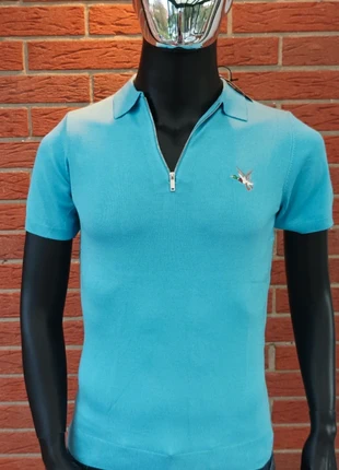 Polo Chevignon taille S neuf bleu ciel, marque: Chevignon, état: Neuf avec étiquette, taille: S, 18,00 €, 19,60 € Protection acheteurs incluse